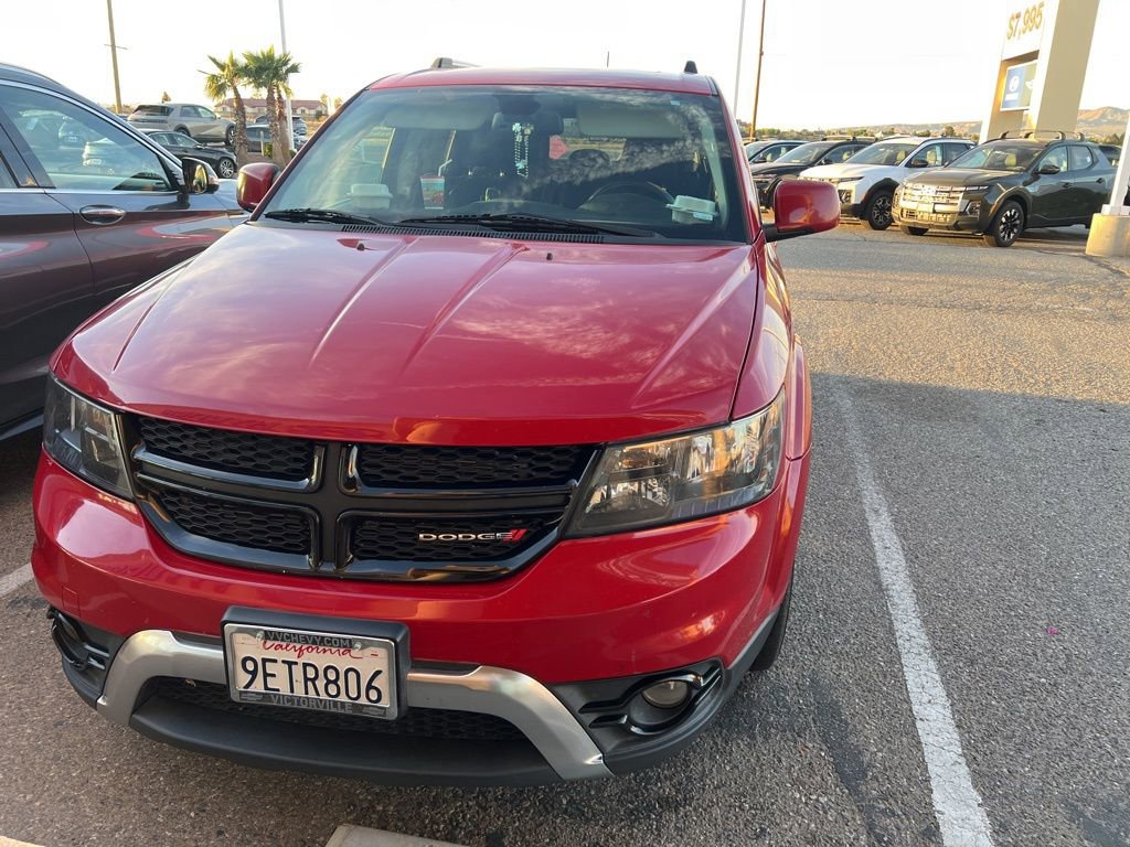 Used 2020 Dodge Journey Crossroad image 2