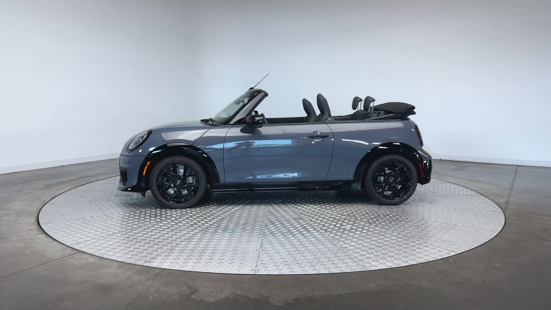 New 2026 MINI Cooper S FWD image 5