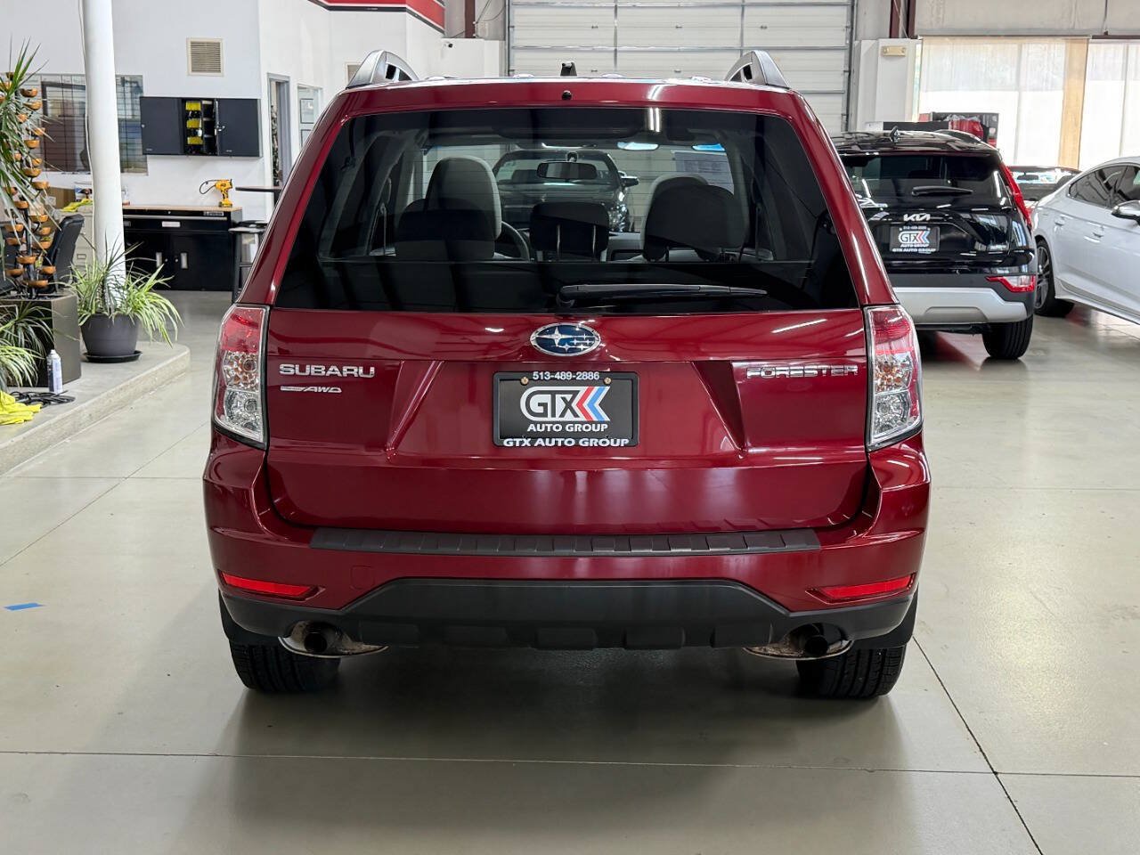 Used 2010 Subaru Forester 2.5X Premium w/ Popular Equipment Group 1A AWD/4WD image 3