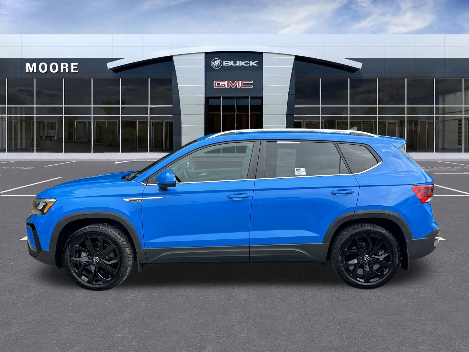 Used 2024 Volkswagen Taos SE image 8