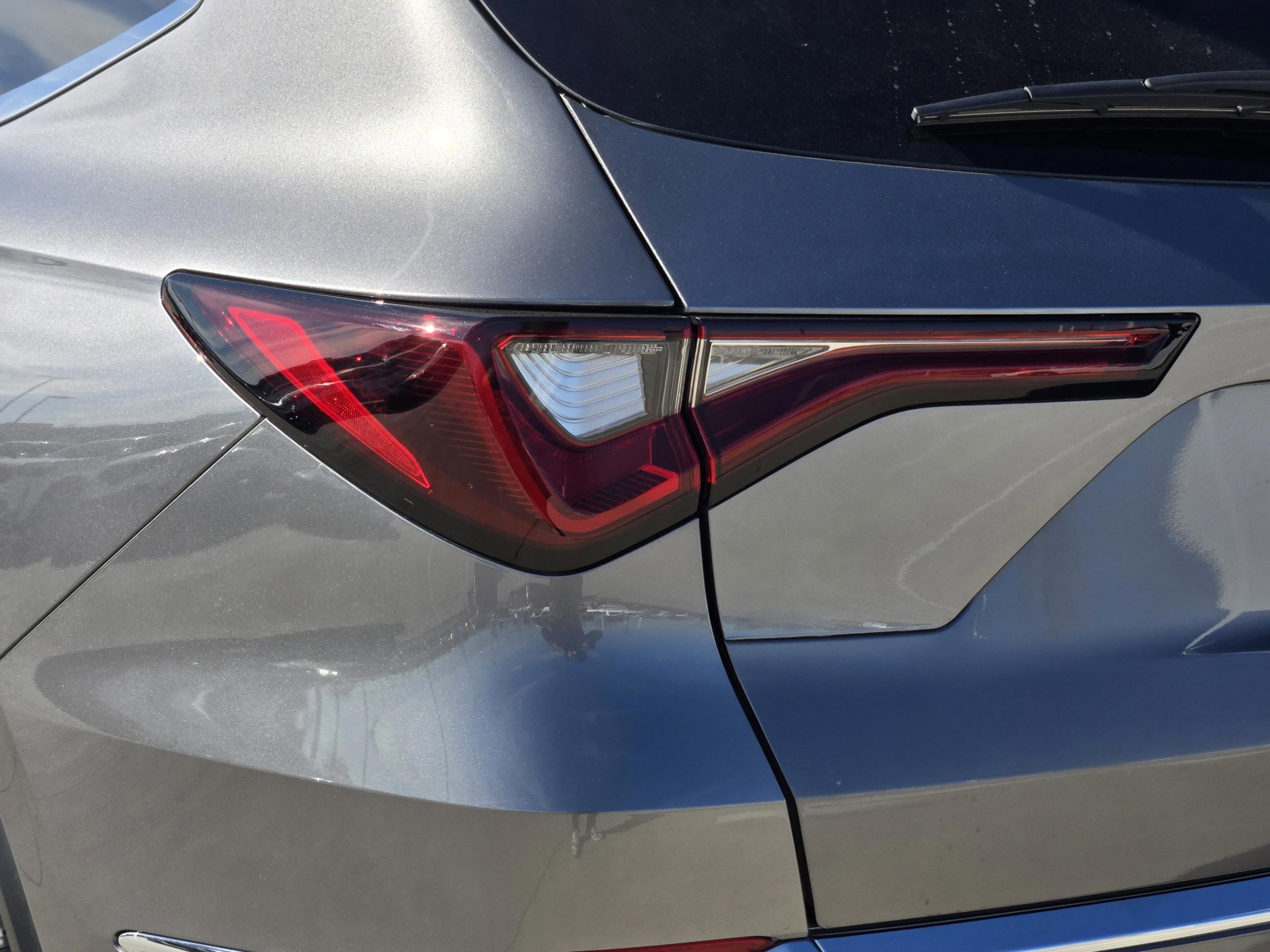 Used 2026 Acura MDX SH-AWD image 35