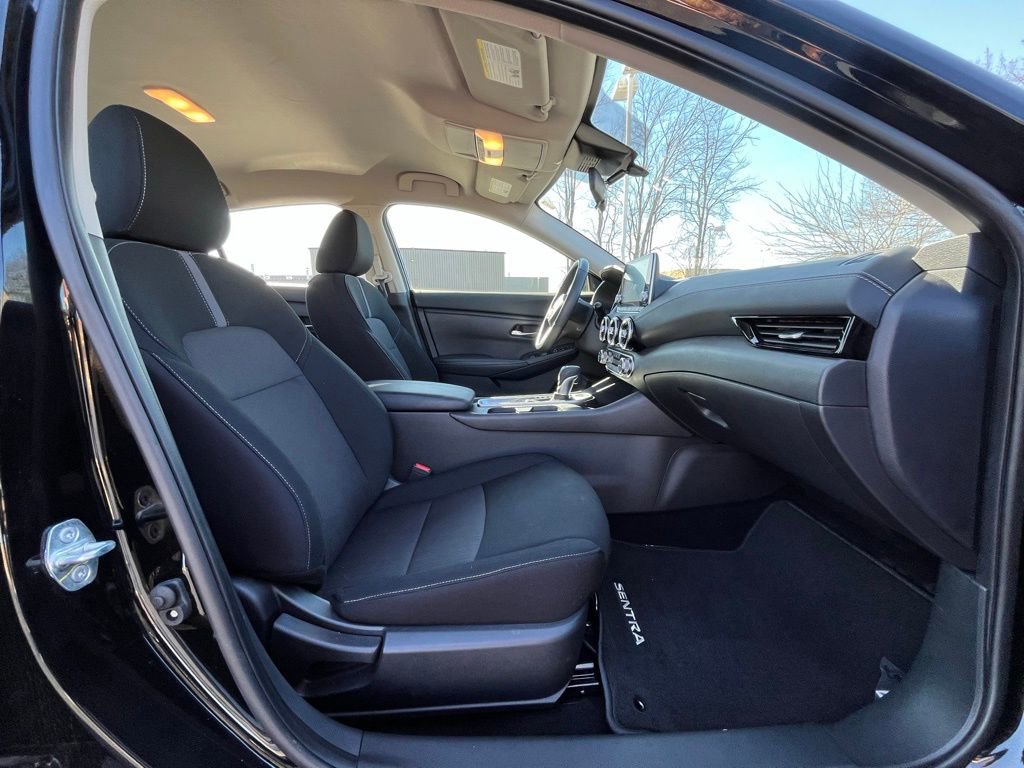 Used 2023 Nissan Sentra SV w/ All-Weather Package image 21