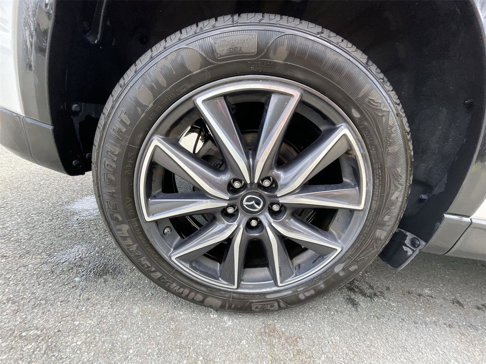 Used 2018 MAZDA CX-5 Touring w/ Preferred Equipment Package AWD/4WD image 25