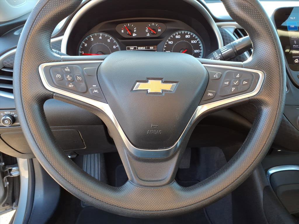 Used 2023 Chevrolet Malibu LT image 18