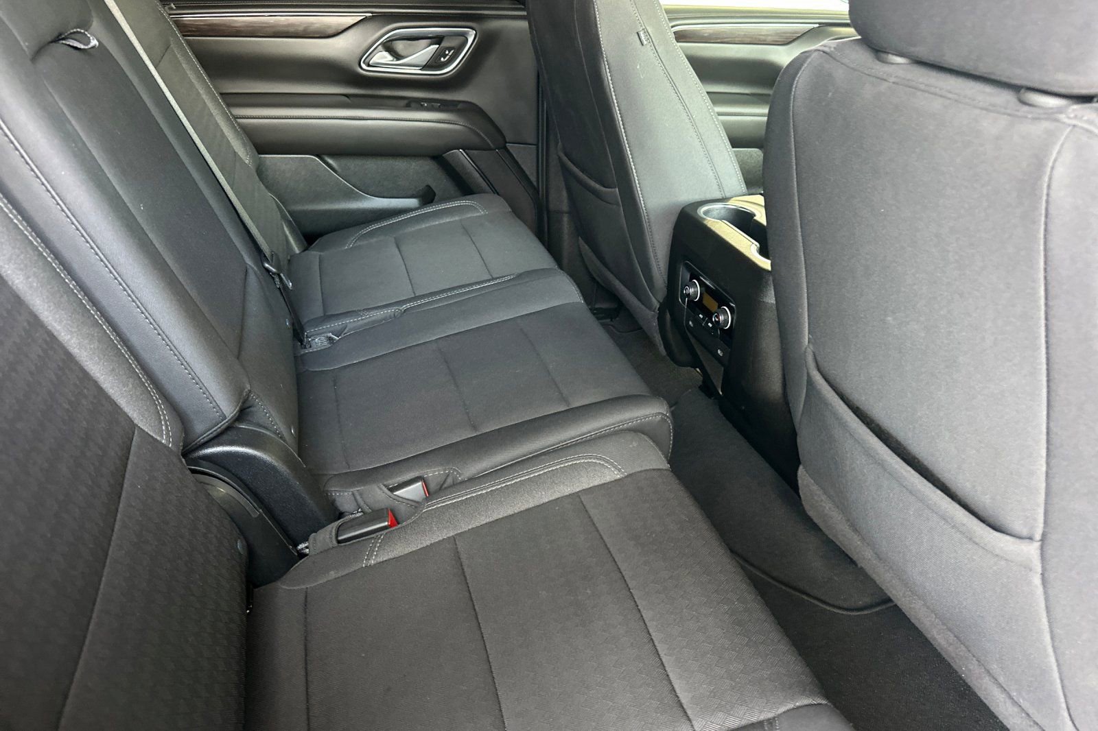 Used 2024 Chevrolet Tahoe LS RWD image 20