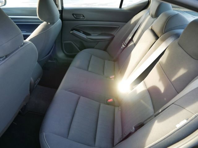 Used 2023 Nissan Altima 2.5 SV image 8