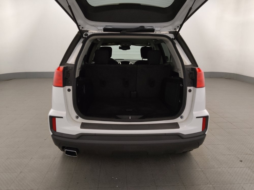 Used 2017 GMC Terrain SLE FWD image 29