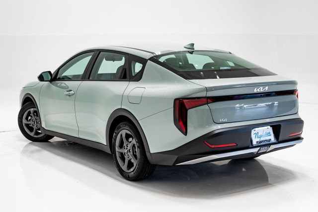Used 2025 Kia K4 FWD image 26
