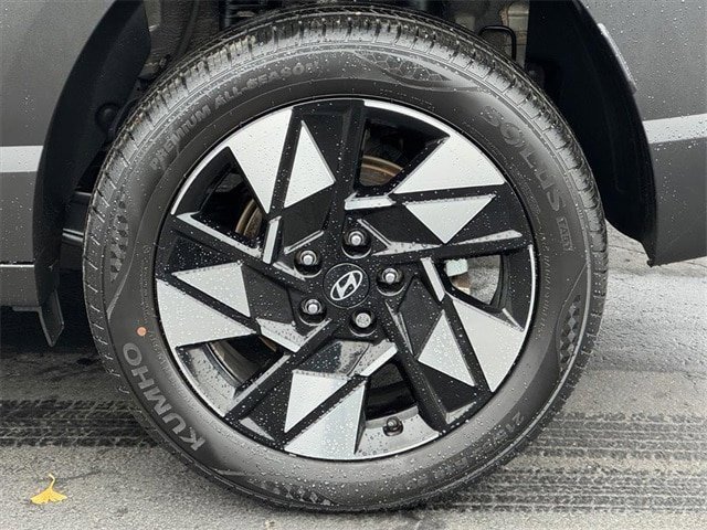 Used 2024 Hyundai Kona SEL image 7