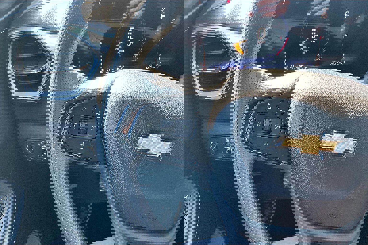 Used 2025 Chevrolet TrailBlazer LS w/ LS Convenience Package image 24