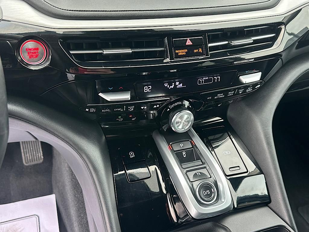 Certified 2023 Acura MDX SH-AWD w/ Technology Package image 30
