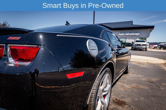 Used 2010 Chevrolet Camaro SS w/ RS Package RWD image 14