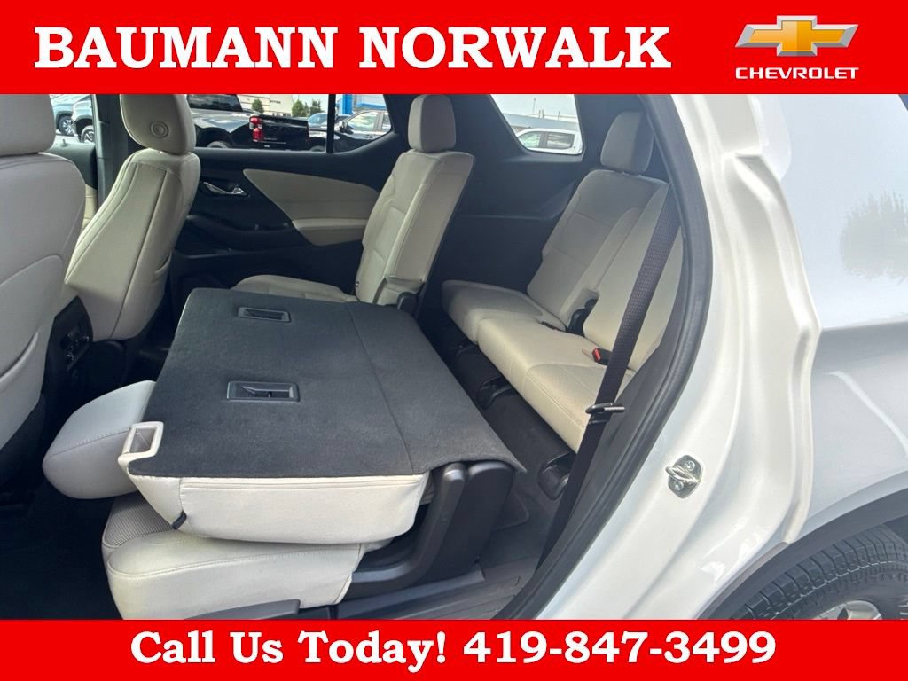 Used 2022 Chevrolet Traverse LS FWD image 30