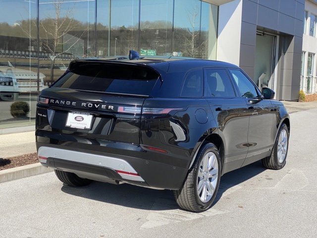 New 2025 Land Rover Range Rover Velar S image 4