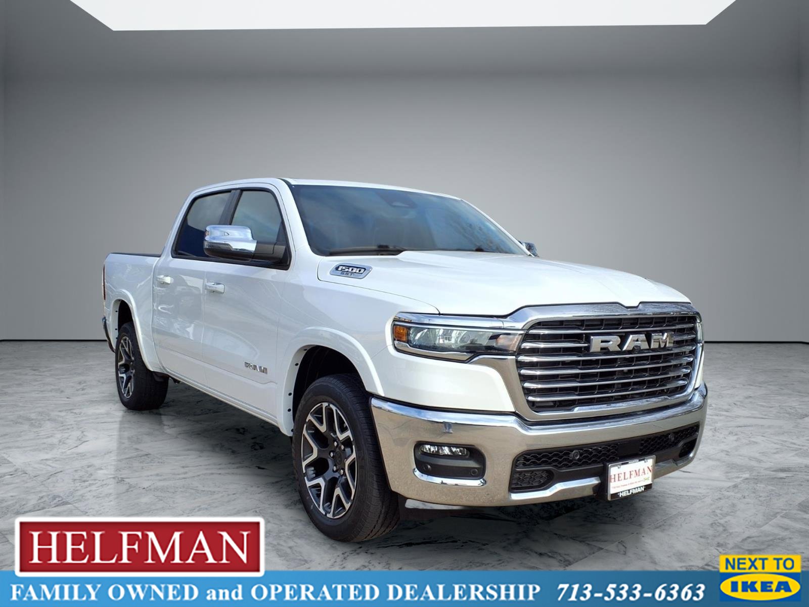 Used 2025 RAM 1500 Laramie AWD/4WD image 1