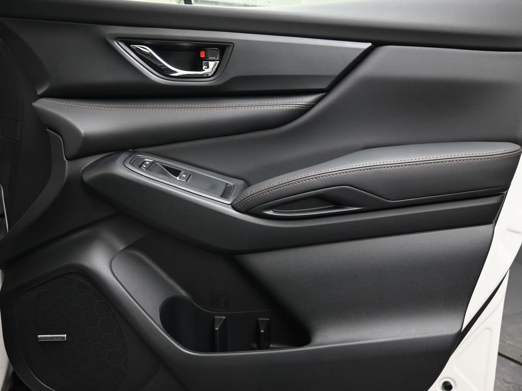New 2026 Subaru Ascent Limited Bronze image 11
