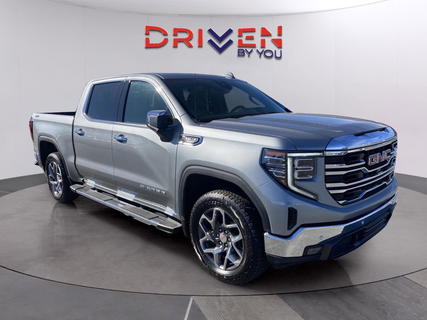 New 2026 GMC Sierra 1500 SLT w/ SLT Premium Plus Package image 8