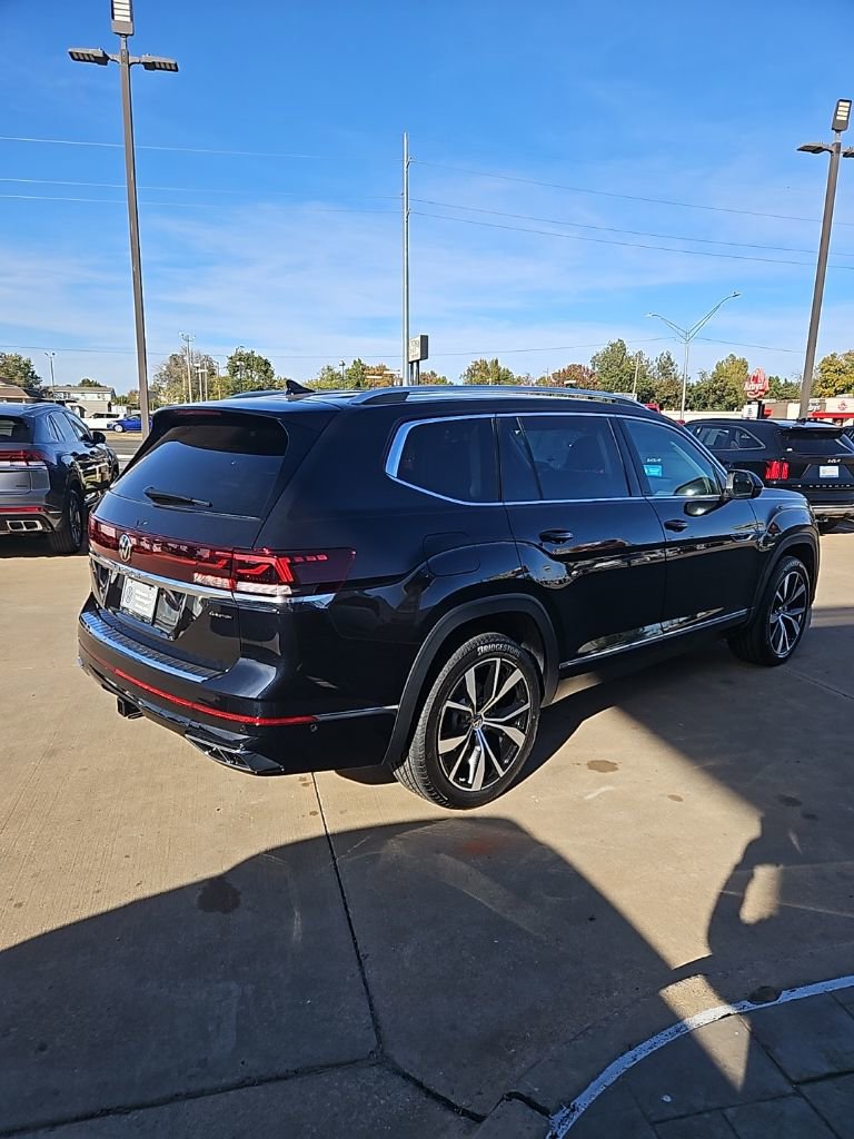 New 2026 Volkswagen Atlas SEL Premium R-Line image 5