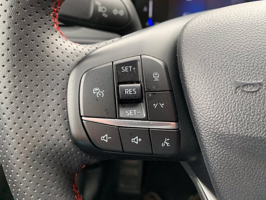 Certified 2023 Ford Escape ST-Line w/ Tech Pack #1 AWD/4WD image 39