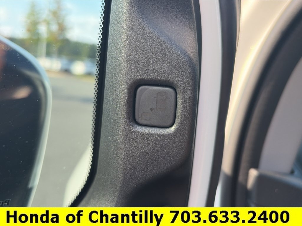 Used 2022 Honda Odyssey Touring image 19