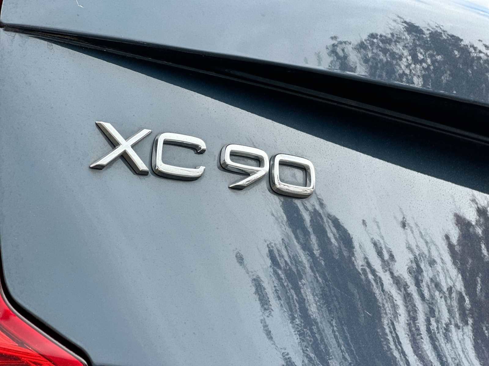 Used 2023 Volvo XC90 B5 Plus image 15