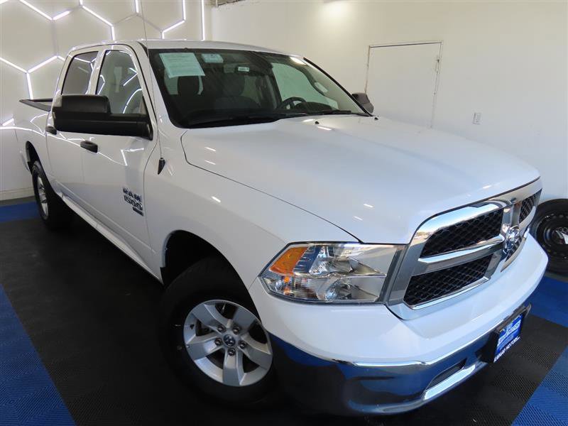Used 2023 RAM 1500 Classic SLT w/ Trailer & Traction Group image 5