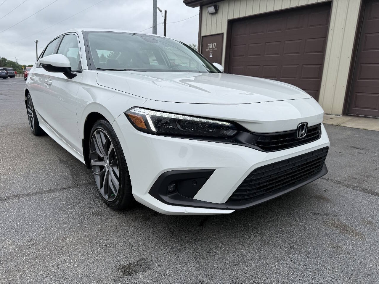 Used 2023 Honda Civic Touring image 8