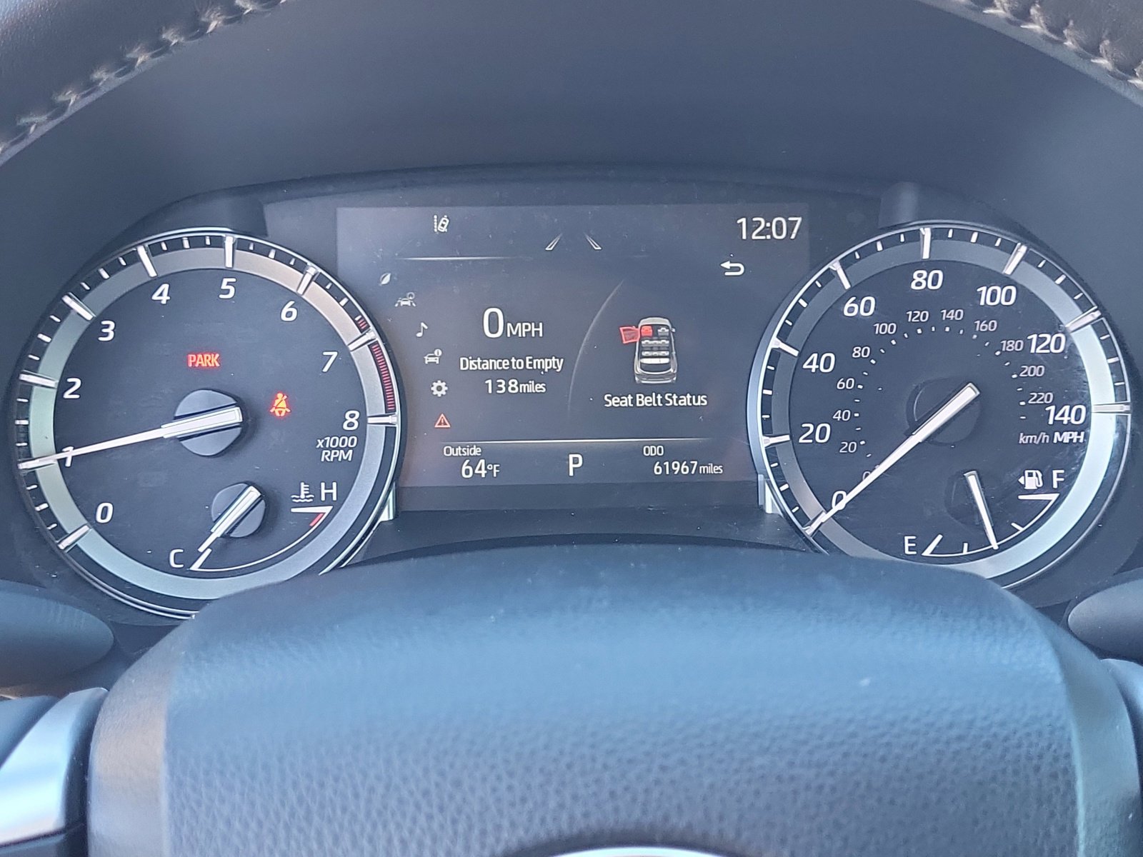 Used 2022 Toyota Highlander XLE image 11