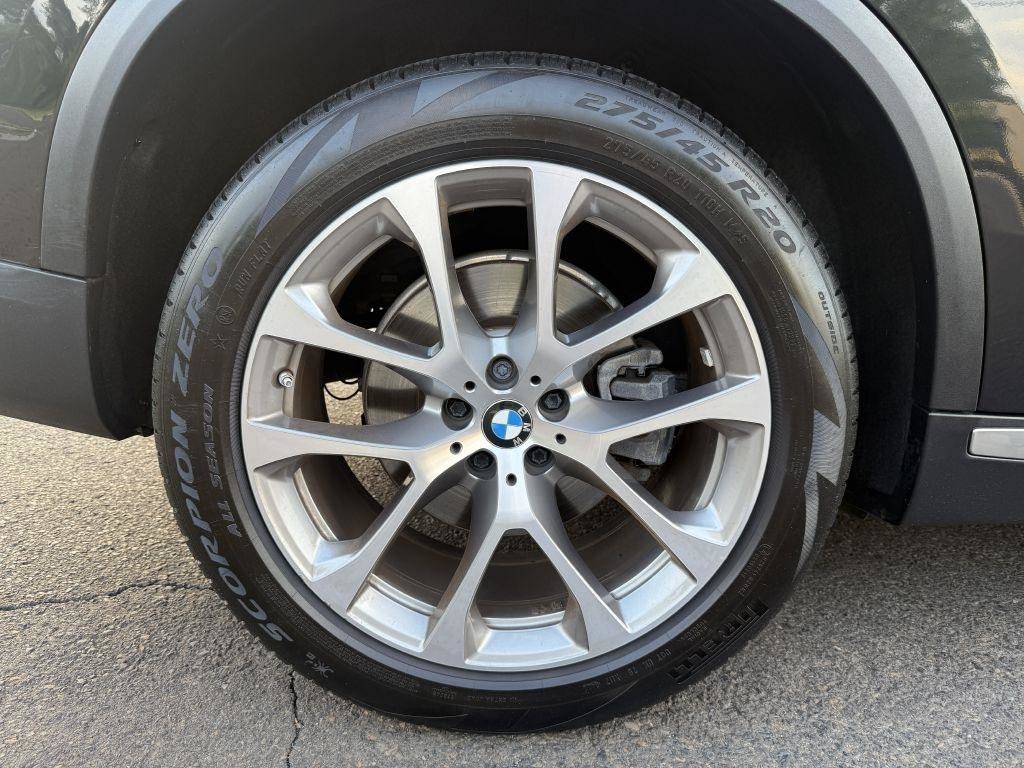 Used 2019 BMW X5 xDrive40i w/ Convenience Package AWD/4WD image 40