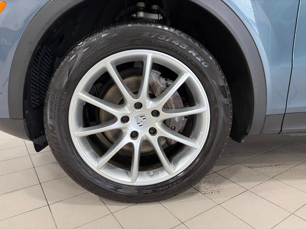 Used 2020 Porsche Cayenne AWD/4WD image 22