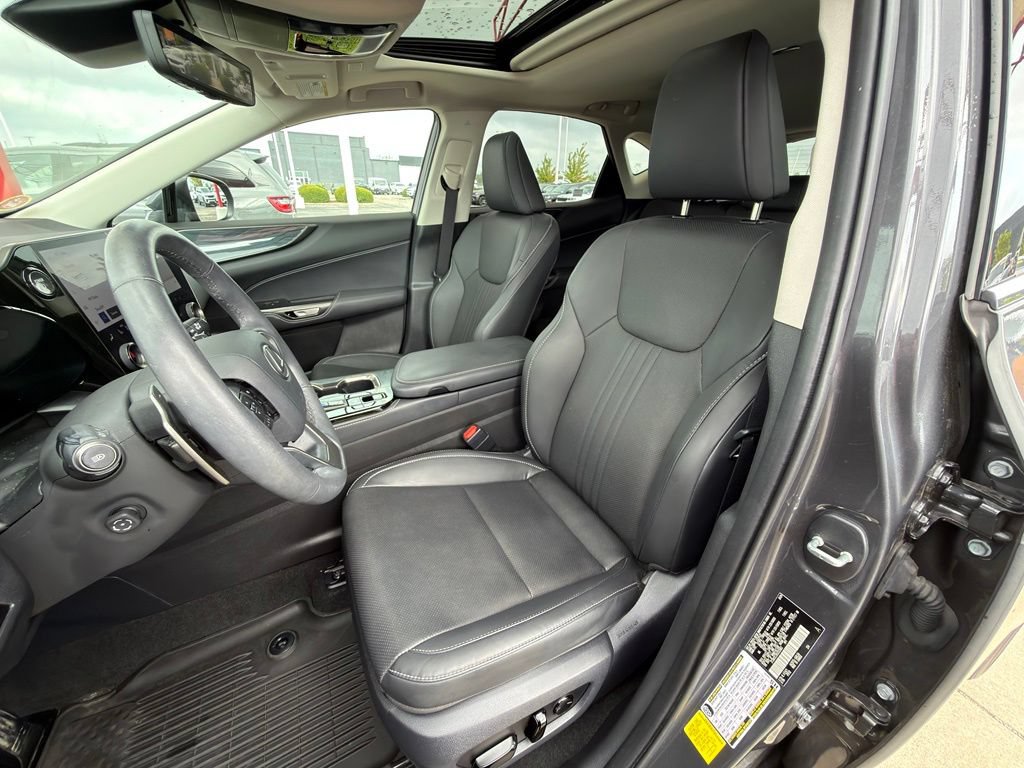 Used 2025 Lexus NX 350h AWD w/ Accessory Package (2T) image 12