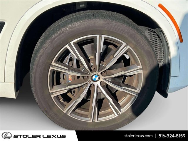 Used 2021 BMW X5 xDrive40i w/ M Sport Package image 8