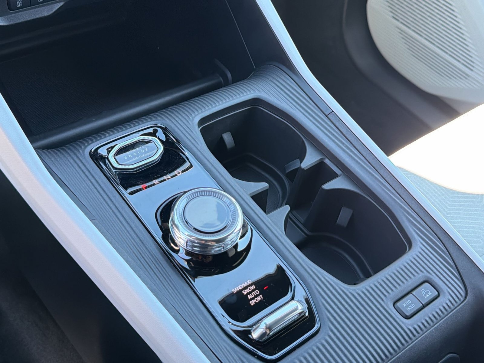New 2026 Jeep Cherokee Laredo AWD/4WD image 21