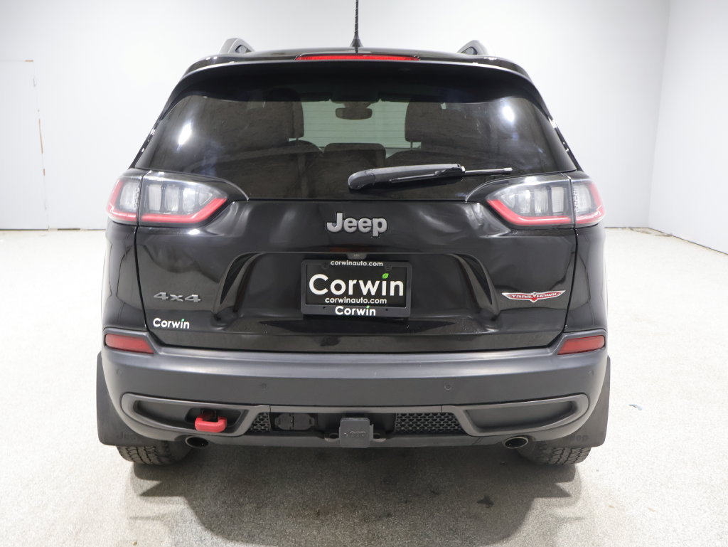 Used 2021 Jeep Cherokee Trailhawk w/ Comfort/Convenience Group AWD/4WD image 3