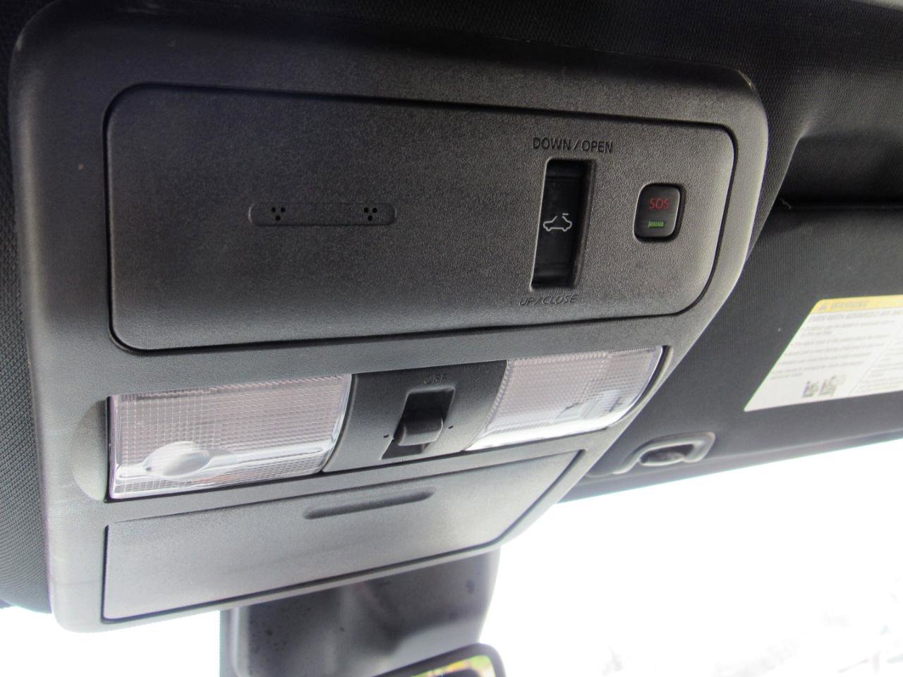 Used 2023 Nissan Frontier PRO-4X w/ Pro-4X Premium Package image 35