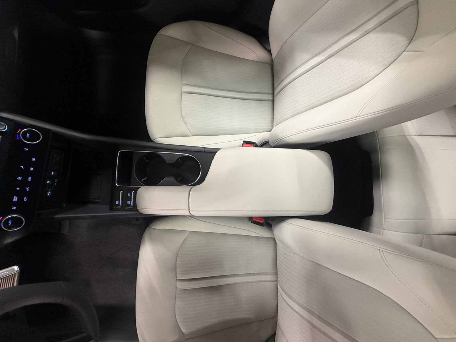 Used 2026 Hyundai Sonata SEL FWD image 29