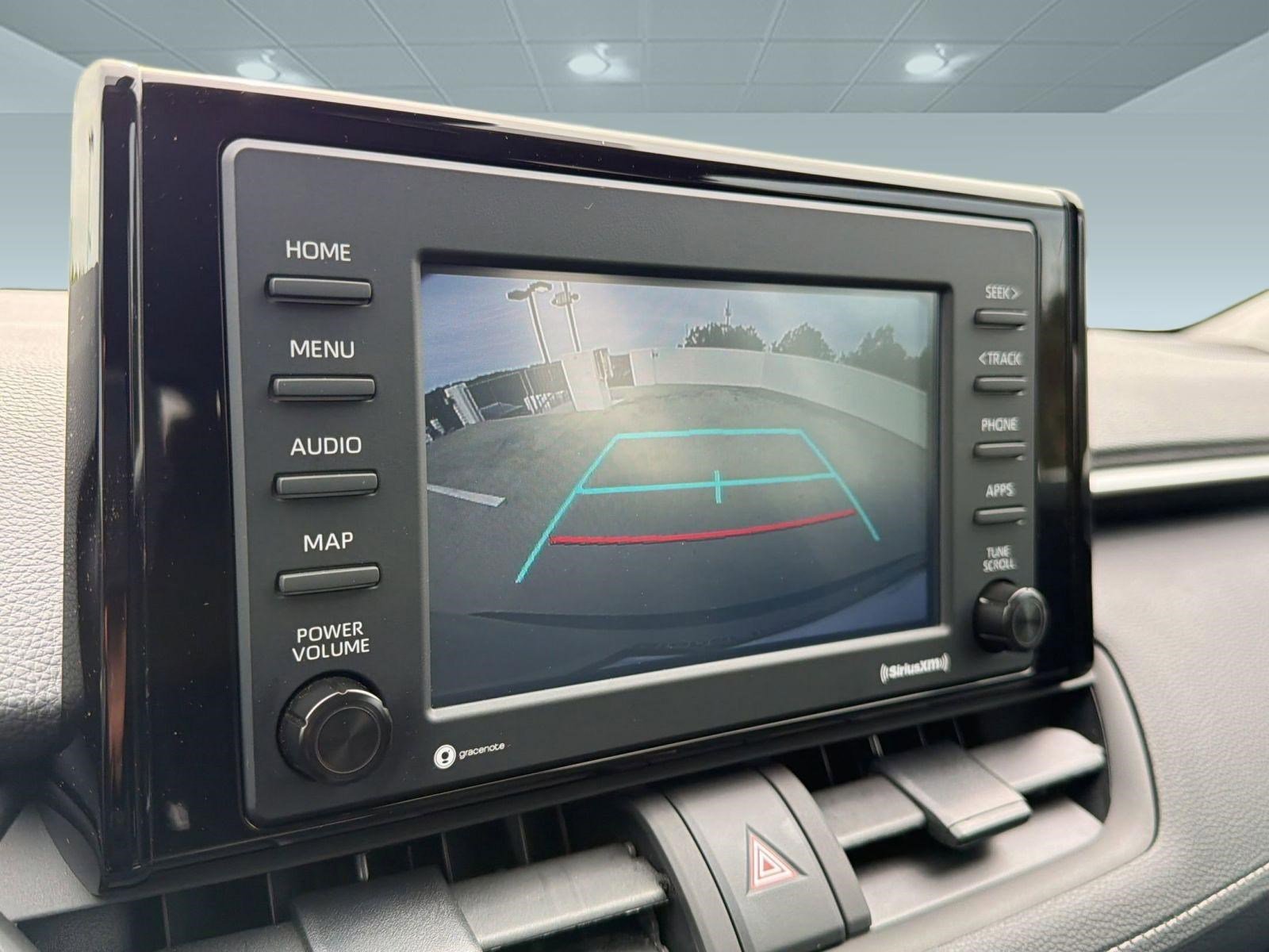 Used 2022 Toyota RAV4 LE image 22