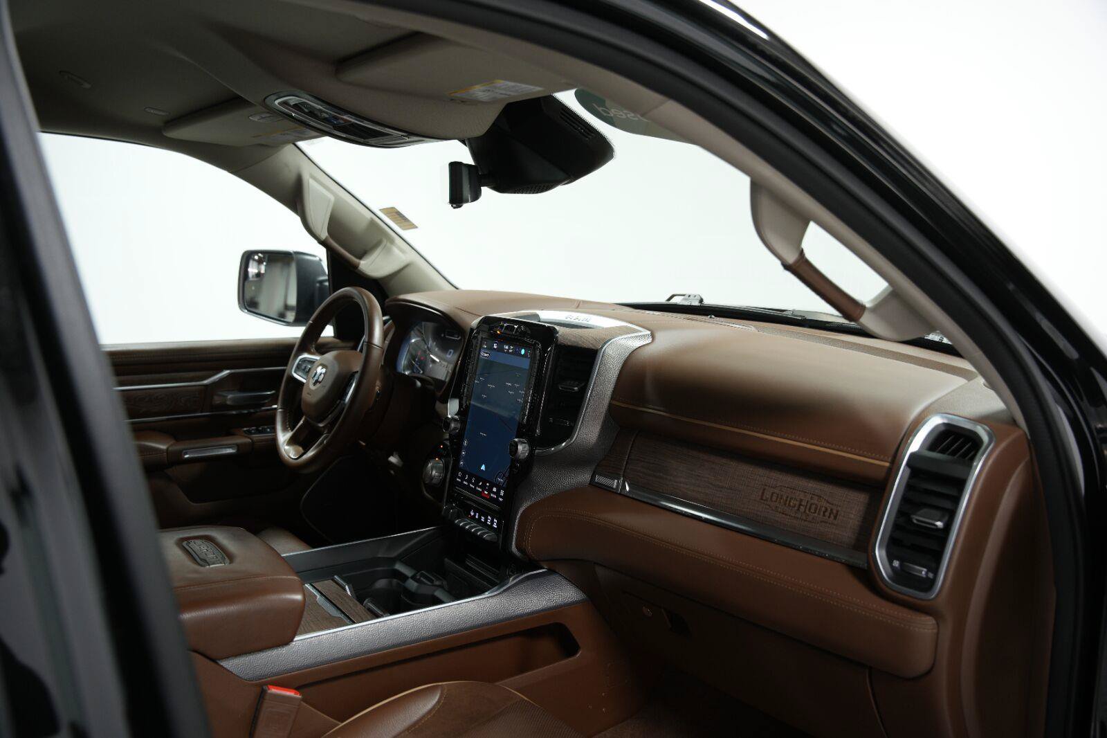 Used 2023 RAM 1500 Limited AWD/4WD image 25