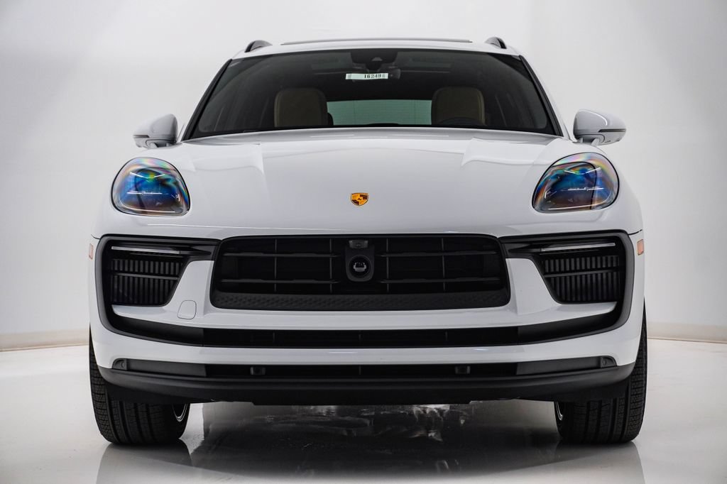 New 2026 Porsche Macan S AWD/4WD image 6