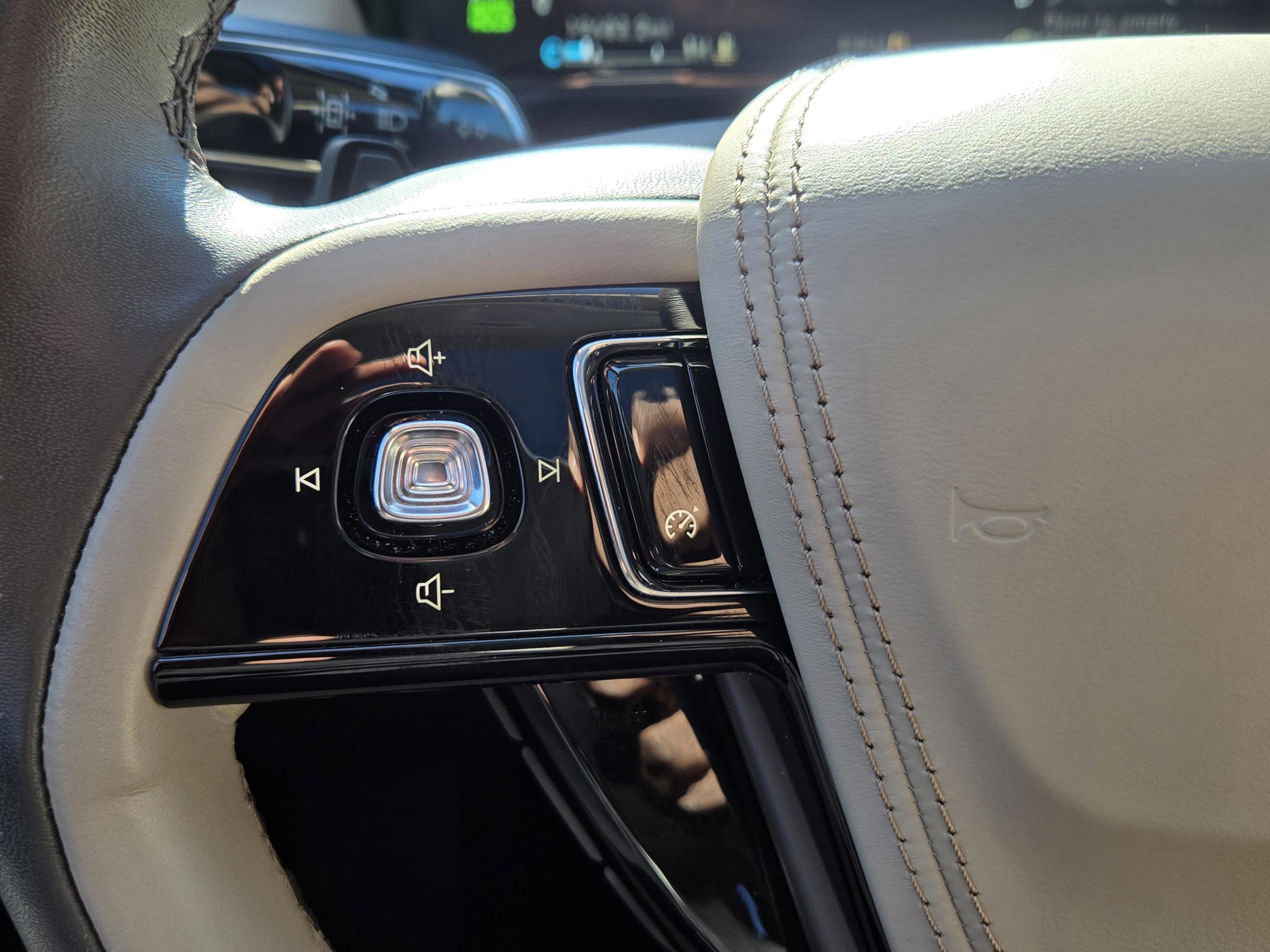 Used 2024 Lincoln Aviator Reserve w/ Elements Package Plus image 26