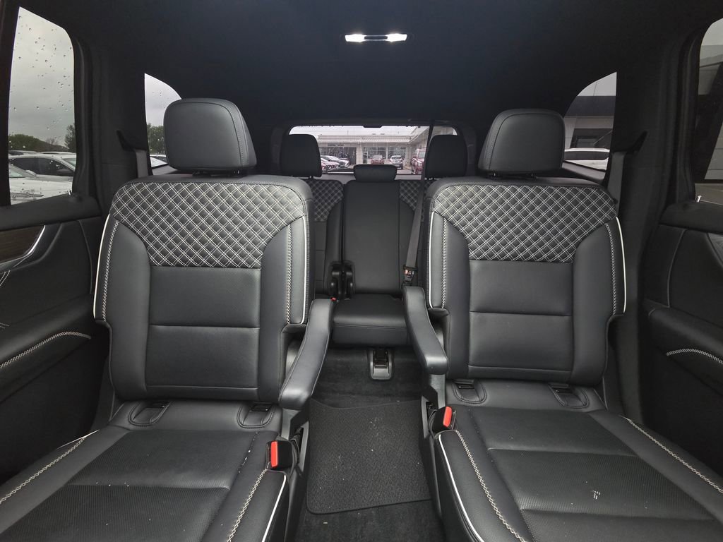 Used 2024 GMC Acadia Denali w/ Super Cruise Package image 29