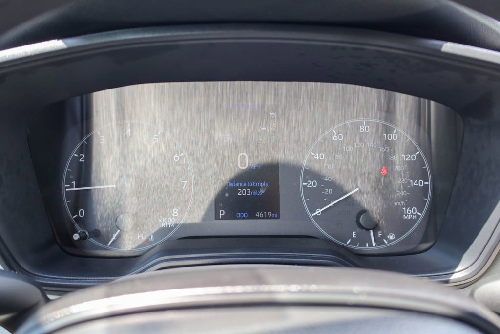 Used 2025 Toyota Corolla LE FWD image 12