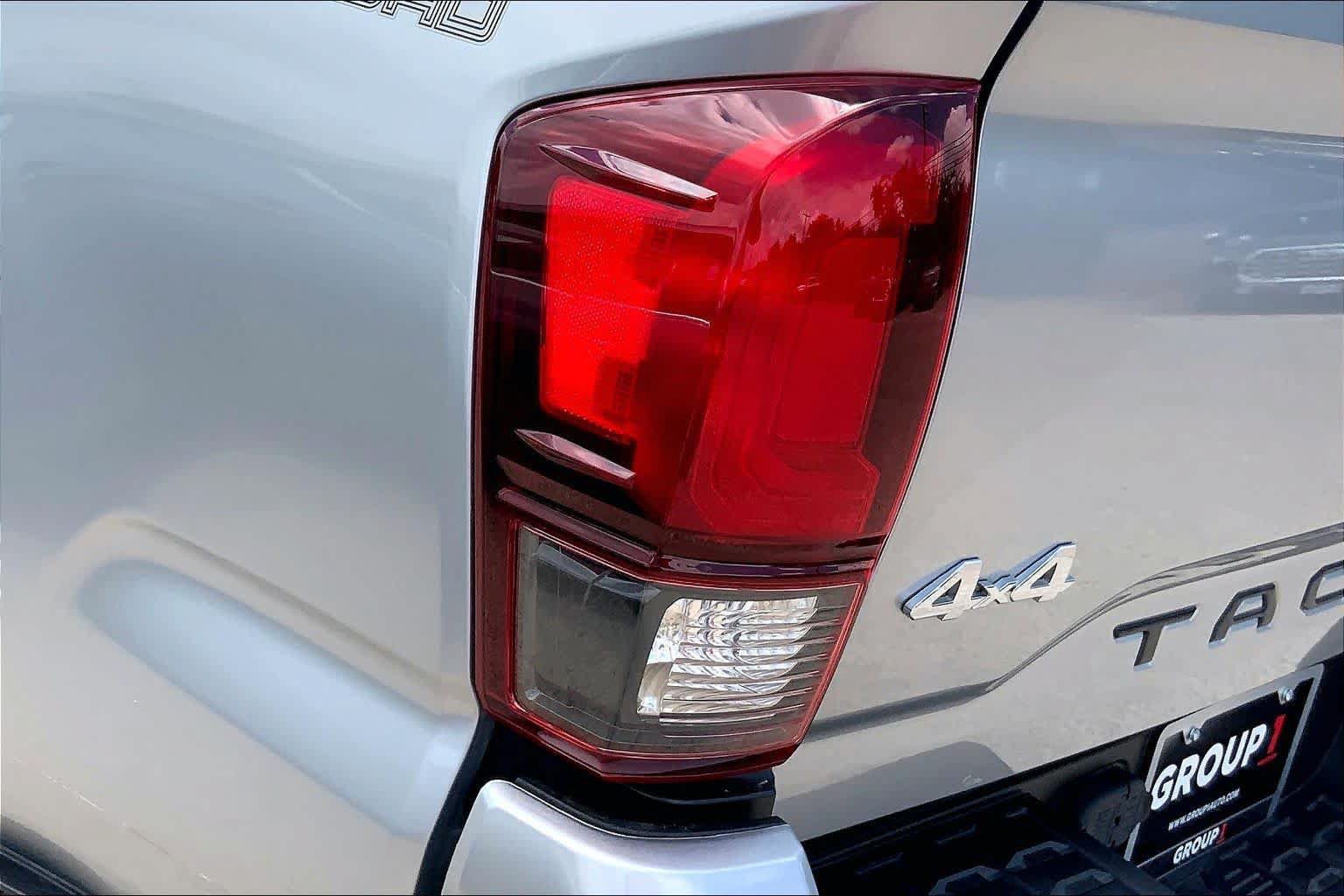 Used 2023 Toyota Tacoma SR AWD/4WD image 28
