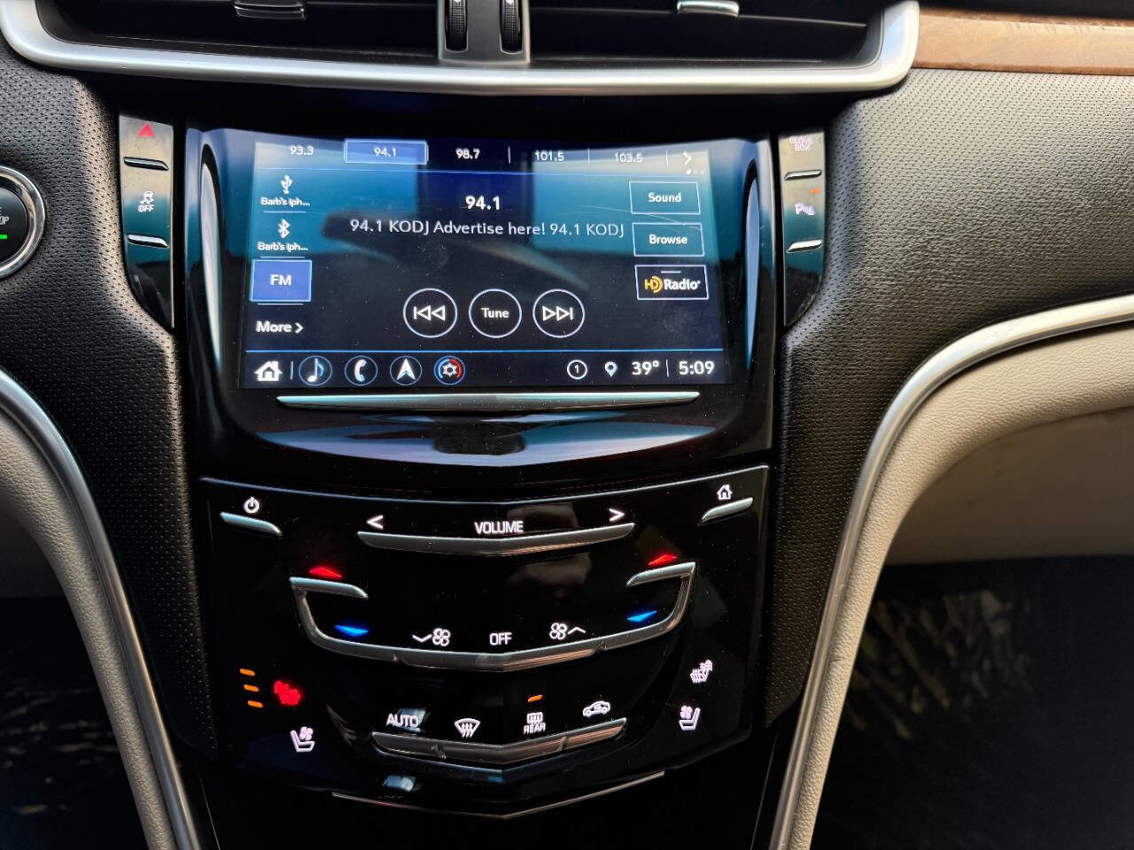 Used 2018 Cadillac XTS Luxury image 34