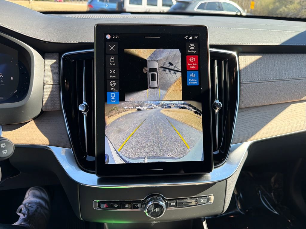 Used 2026 Volvo XC90 B6 Plus w/ Protection Package Premier image 24