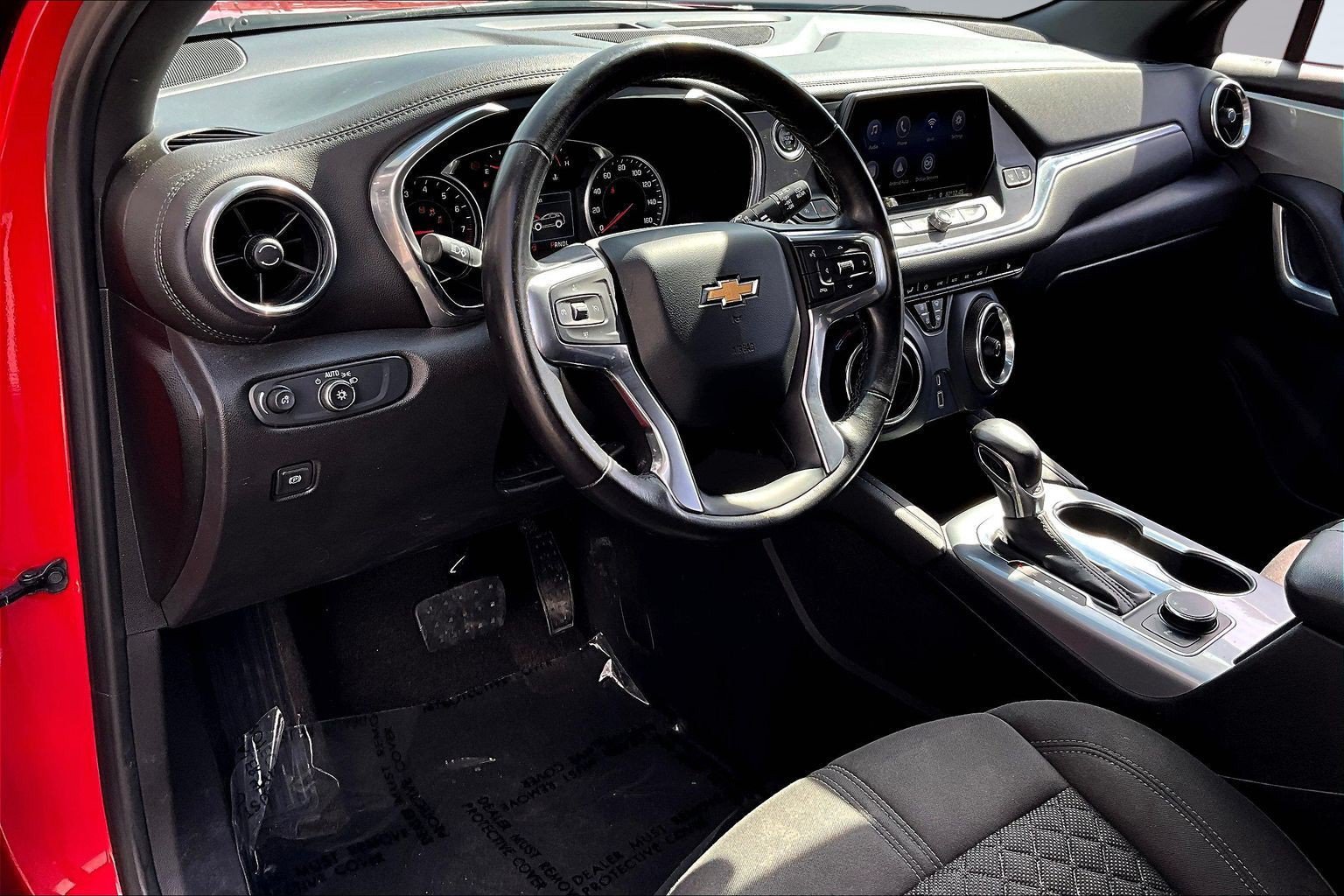 Used 2020 Chevrolet Blazer LT FWD image 12