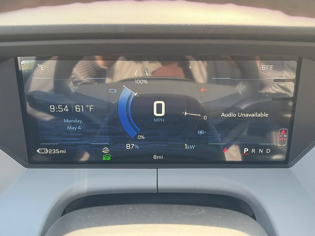 New 2027 Chevrolet Bolt RS w/ Technology Package FWD image 18