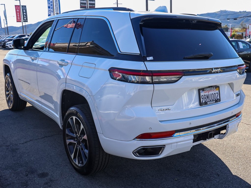 Used 2022 Jeep Grand Cherokee Overland w/ Luxury Tech Group IV image 6