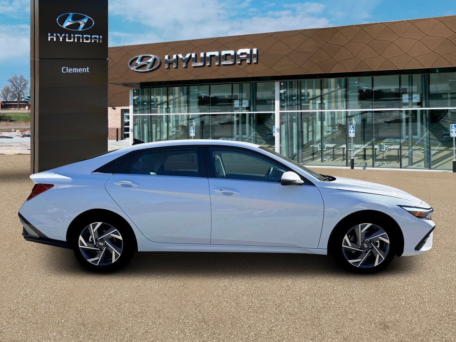 New 2026 Hyundai Elantra Limited FWD image 9