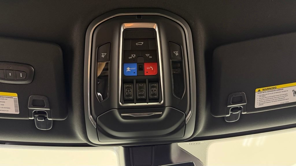 New 2026 Jeep Grand Cherokee Limited AWD/4WD image 24